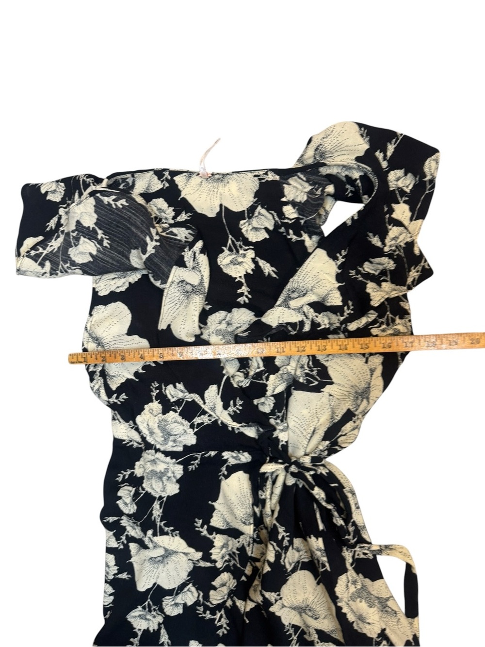 Free People French Quarter Floral Wrap Dress Size M Black Ruffle Sleeve - Picture 3 of 7